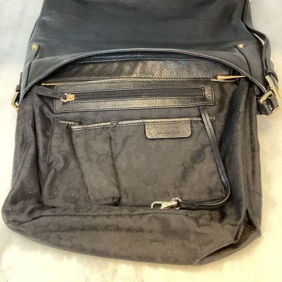 Michael Kors Bedford Belted Large Leather Hobo Shoulder Bag - Picture 14 of 14